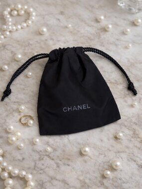 CHANEL Logo Jewelry Gift Bag Small Cosmetic Lipstick Travel Gym Drawstring Pouch